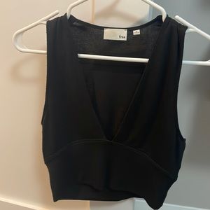 Wilfred Free black v neck crop top tank